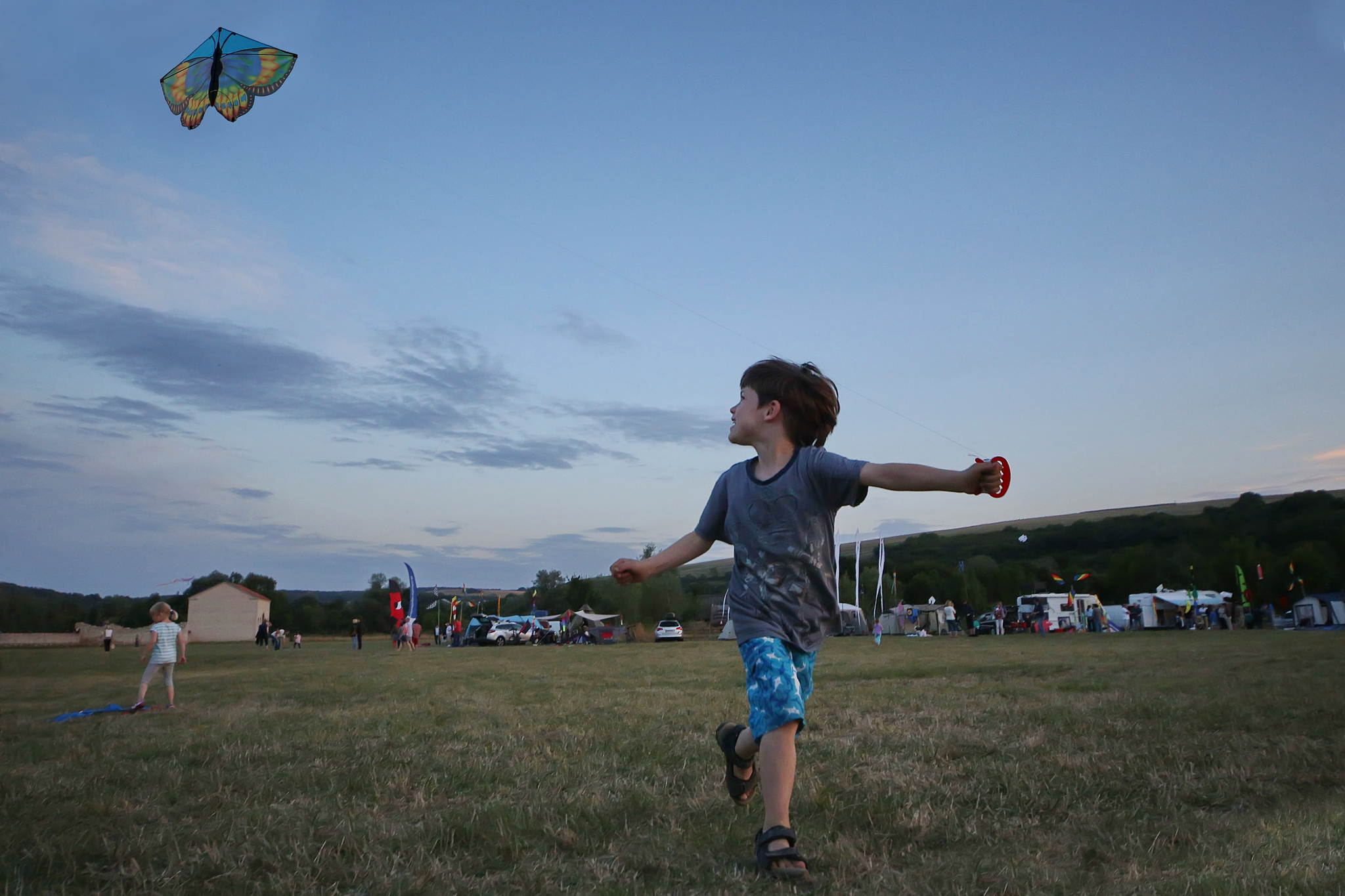 Komm mit mir 20220631695 o