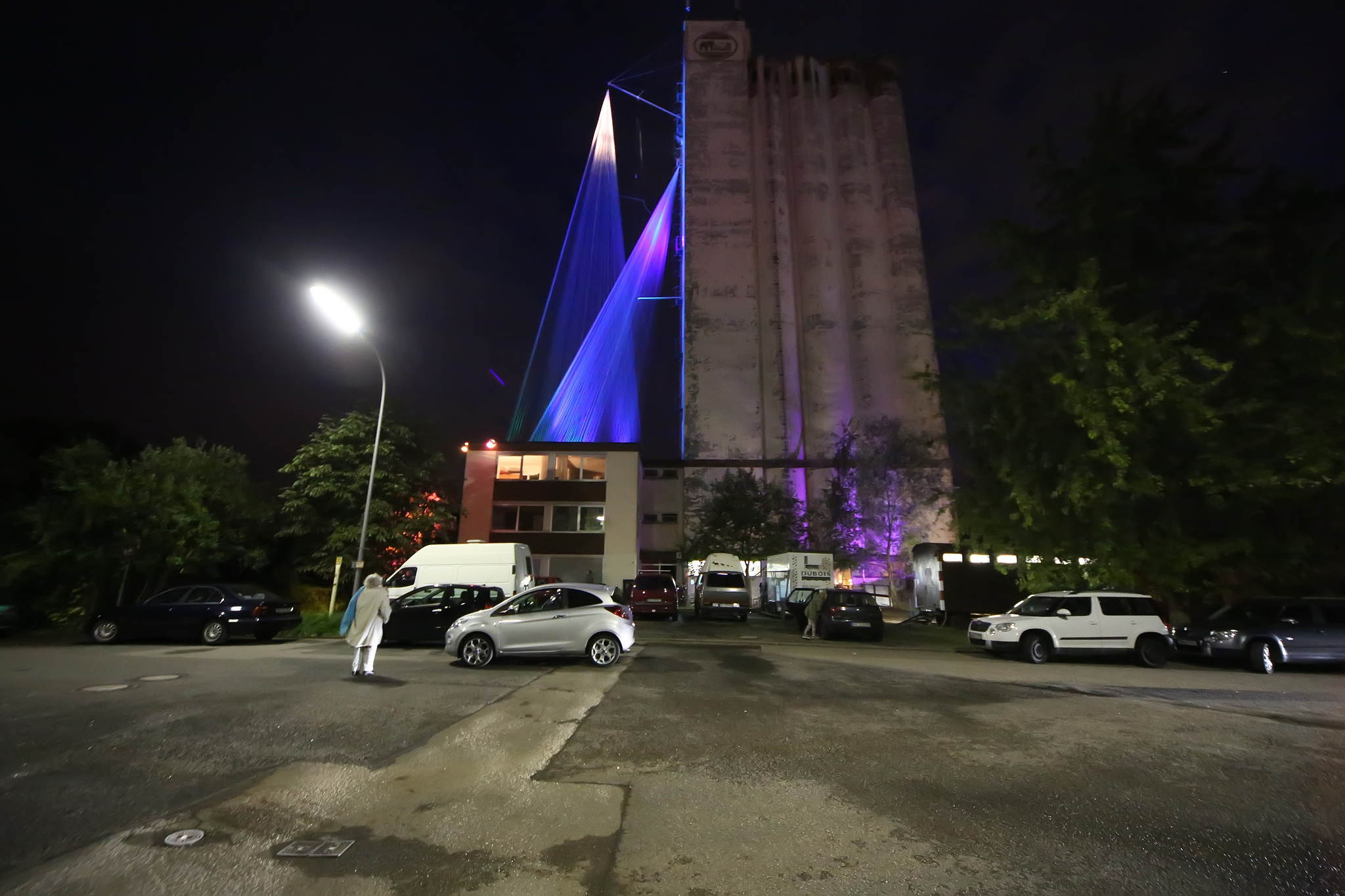 Unb 0181 14810149187 o