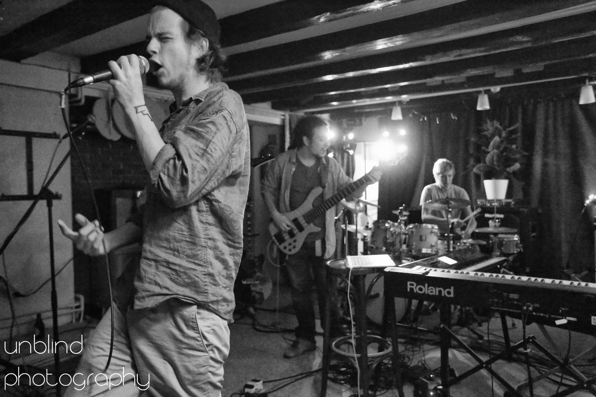 Web unb 5667 14446555910 o