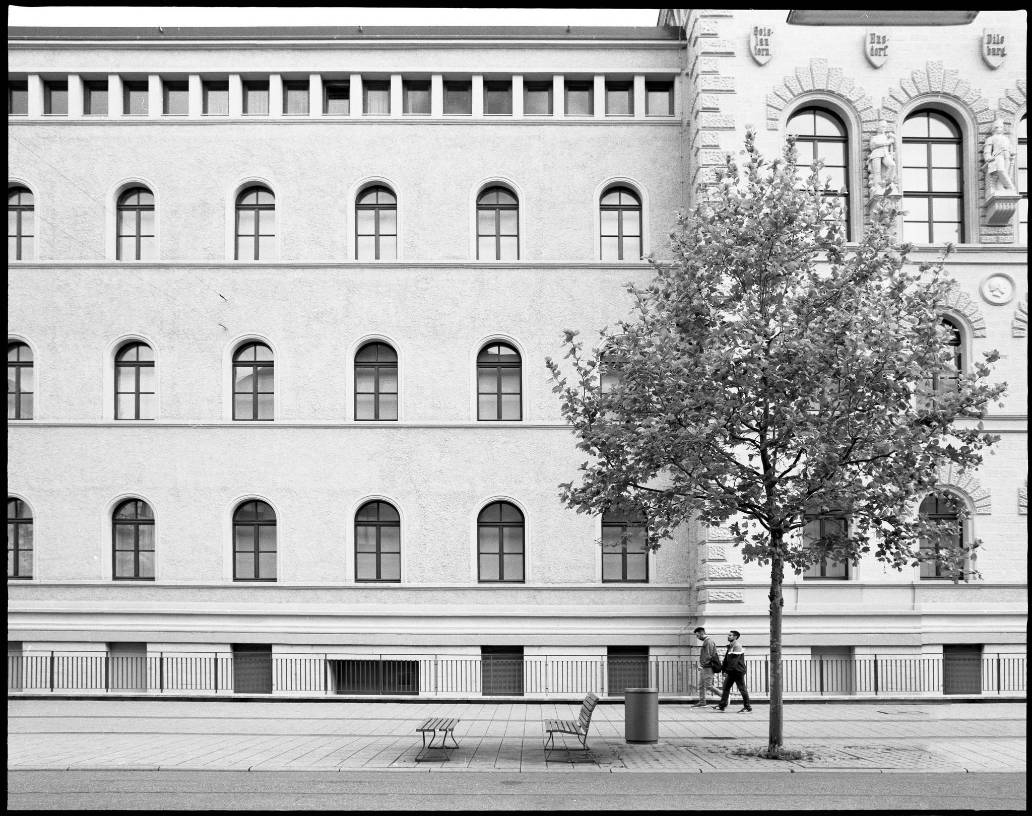 2017 05 13 pentax 6x7 04 34252345970 o