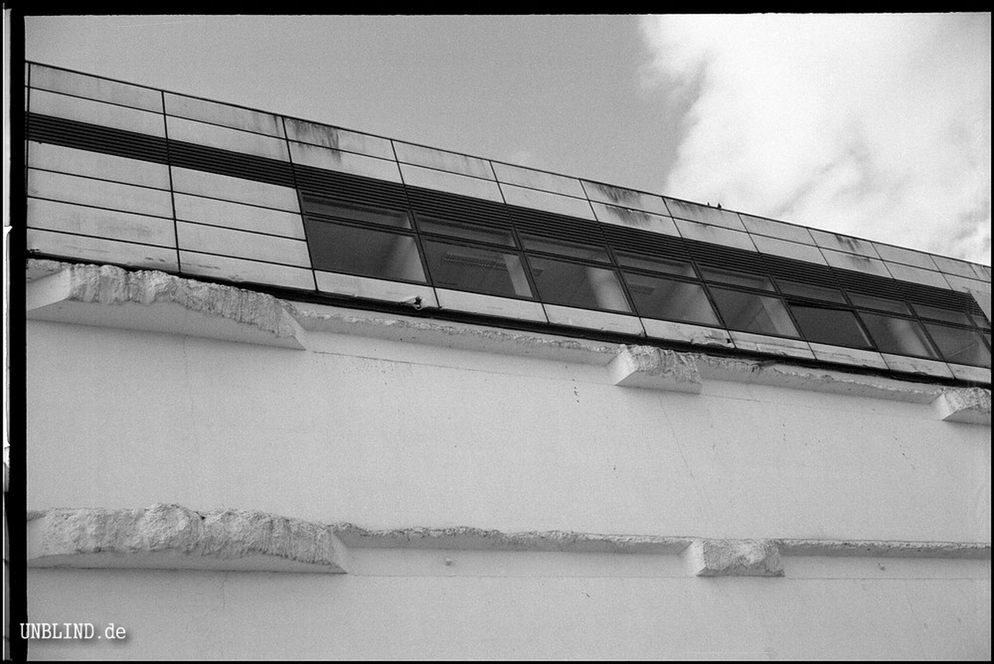 Web scan 110504 0007 9187569334 o