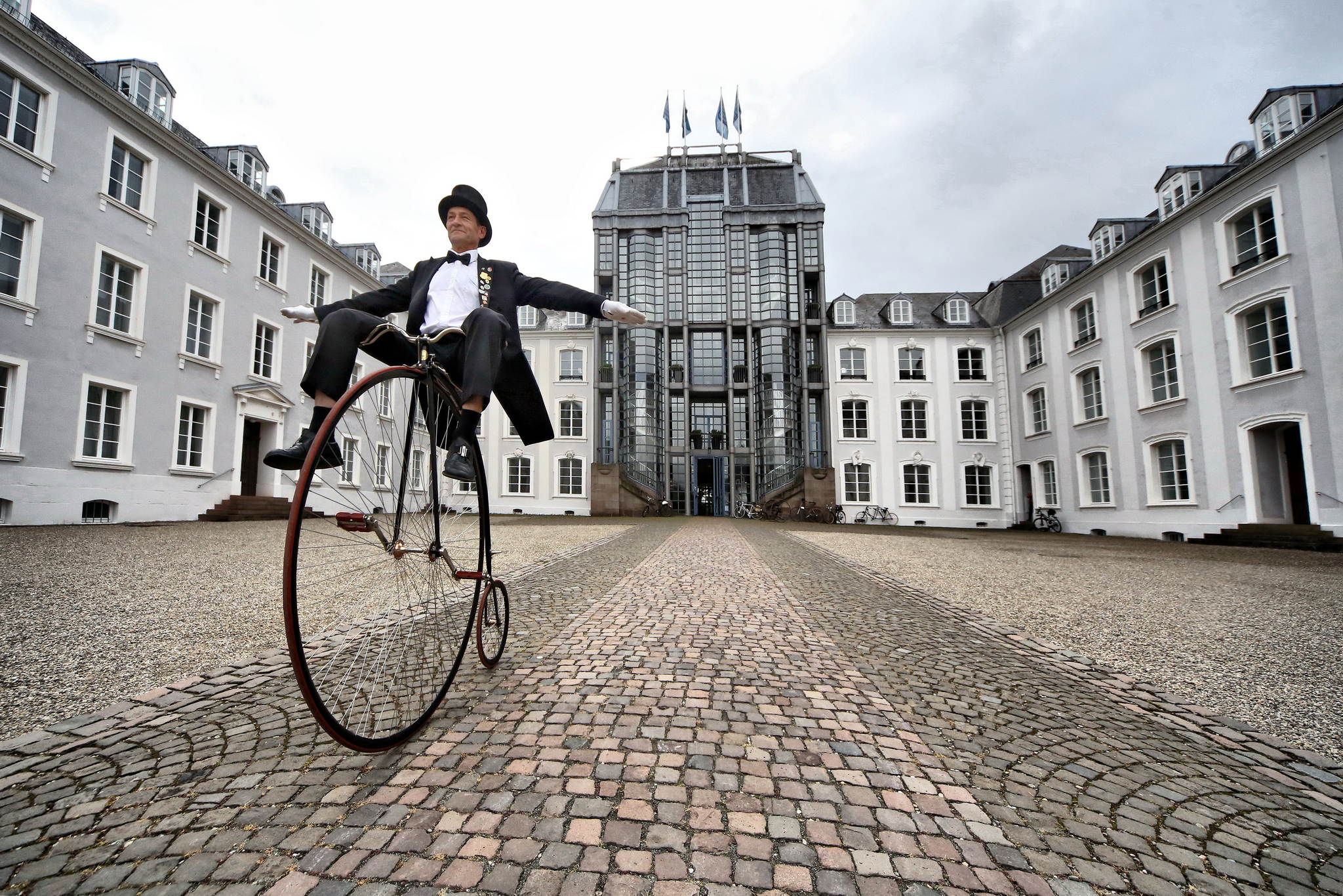 Hans rgner mehrfacher hochradweltmeister 14821300010 o