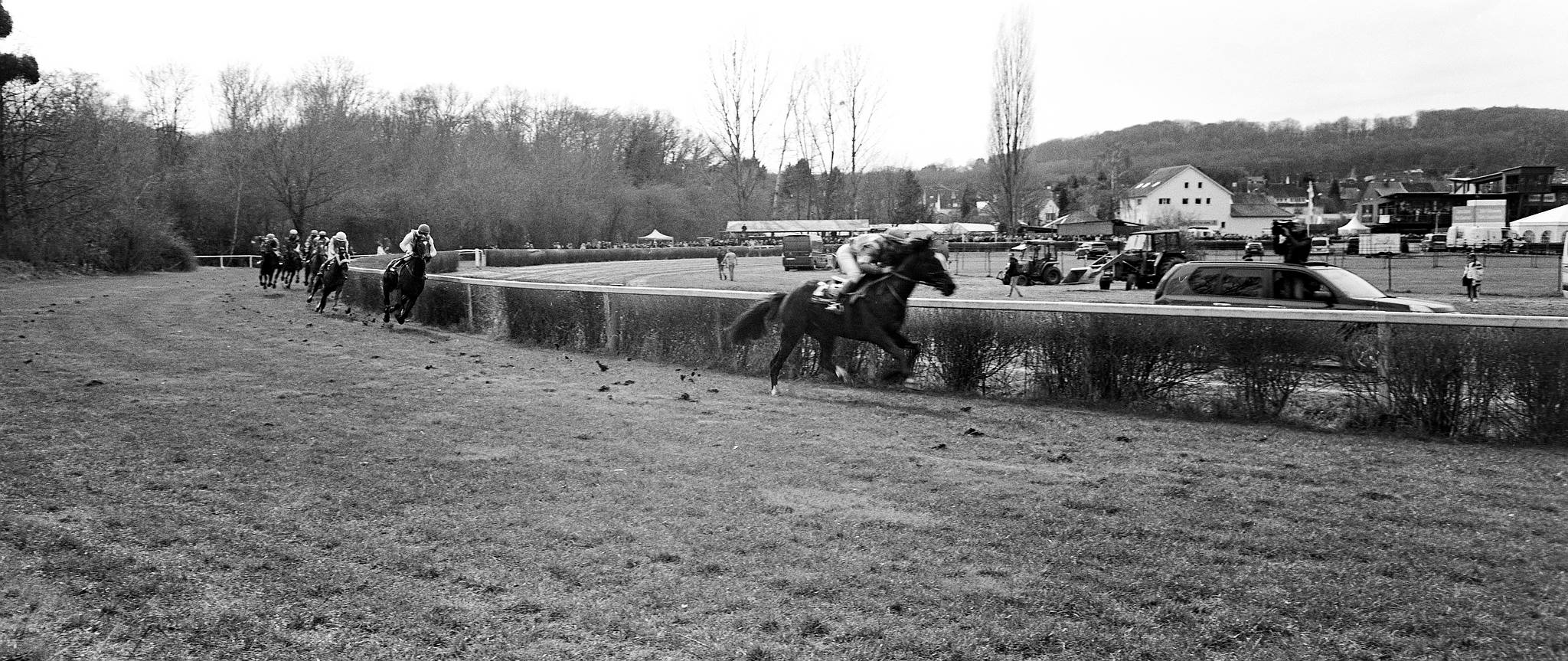 2018 04 02 holga pan 6x12 06 19 40307489075 o