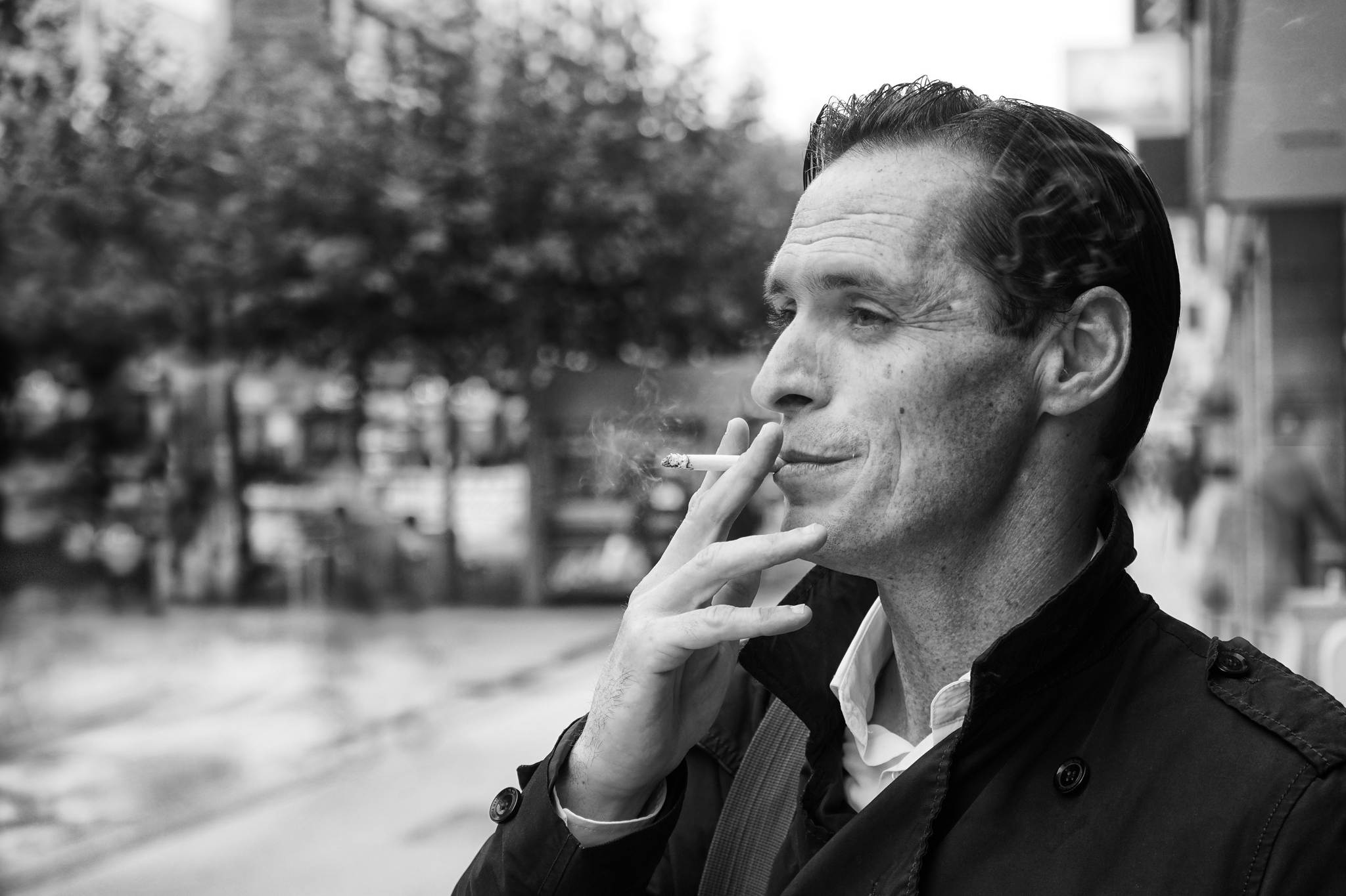 Jeroen 37628940406 o