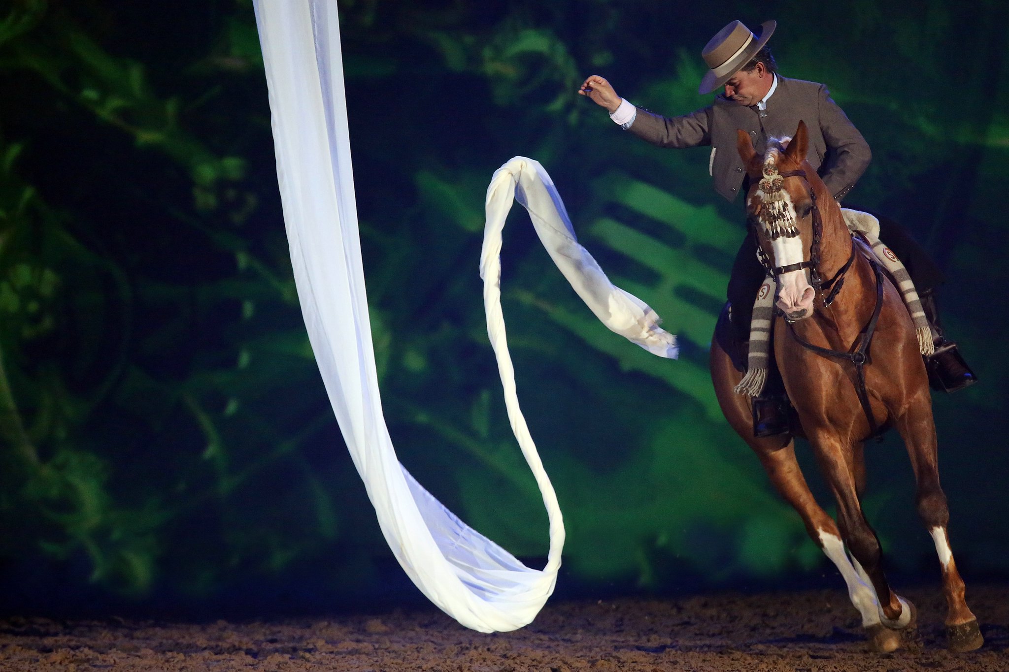 11 unb 2101 11545073054 o