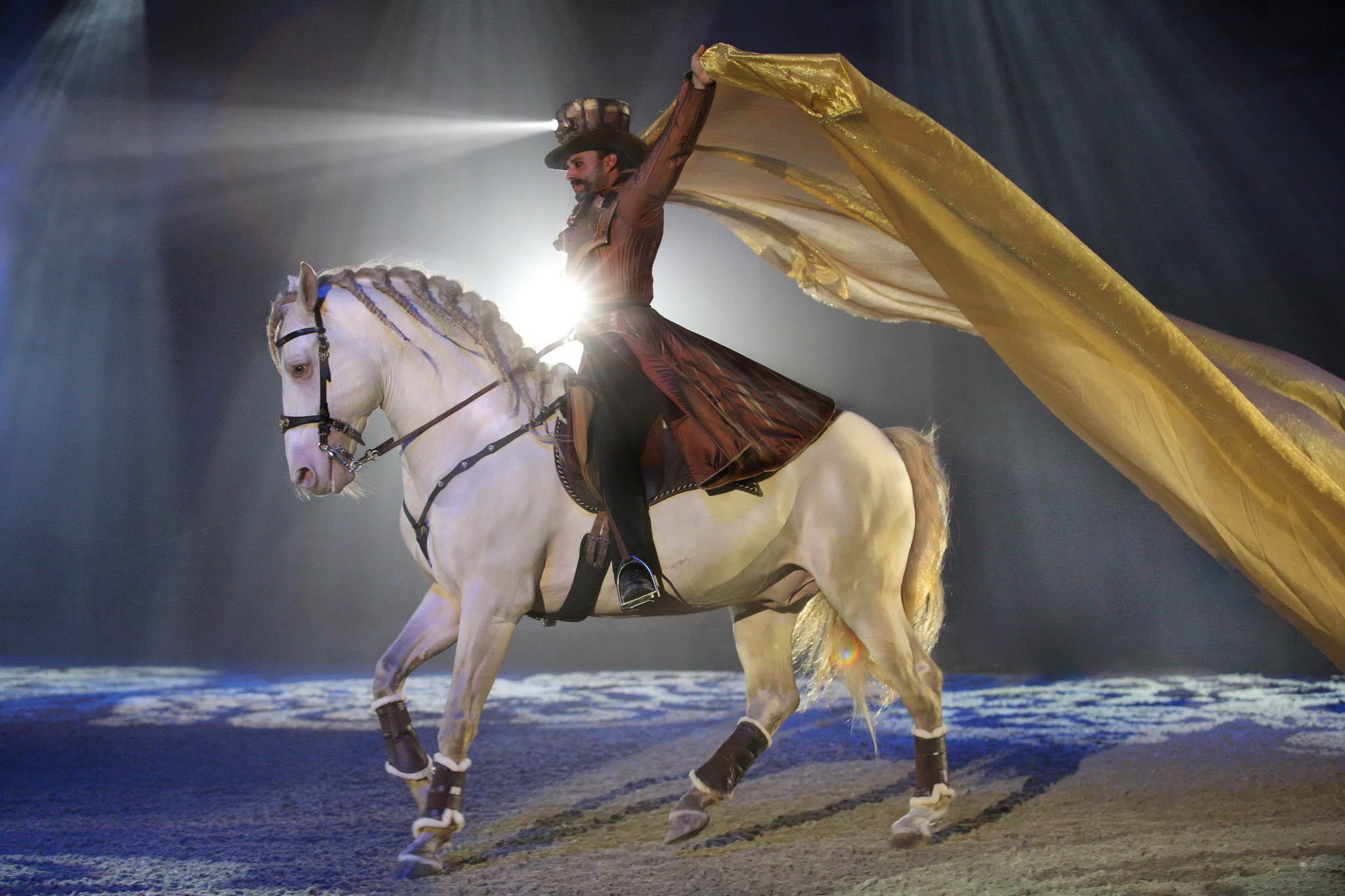 Pebe2010a 53032127070 o