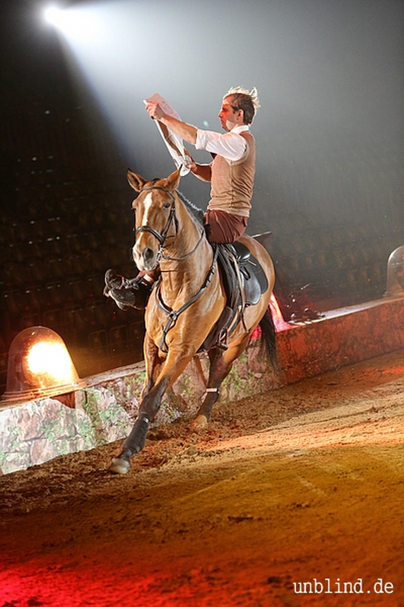 Web 164 12 unb 2633 9187087492 o