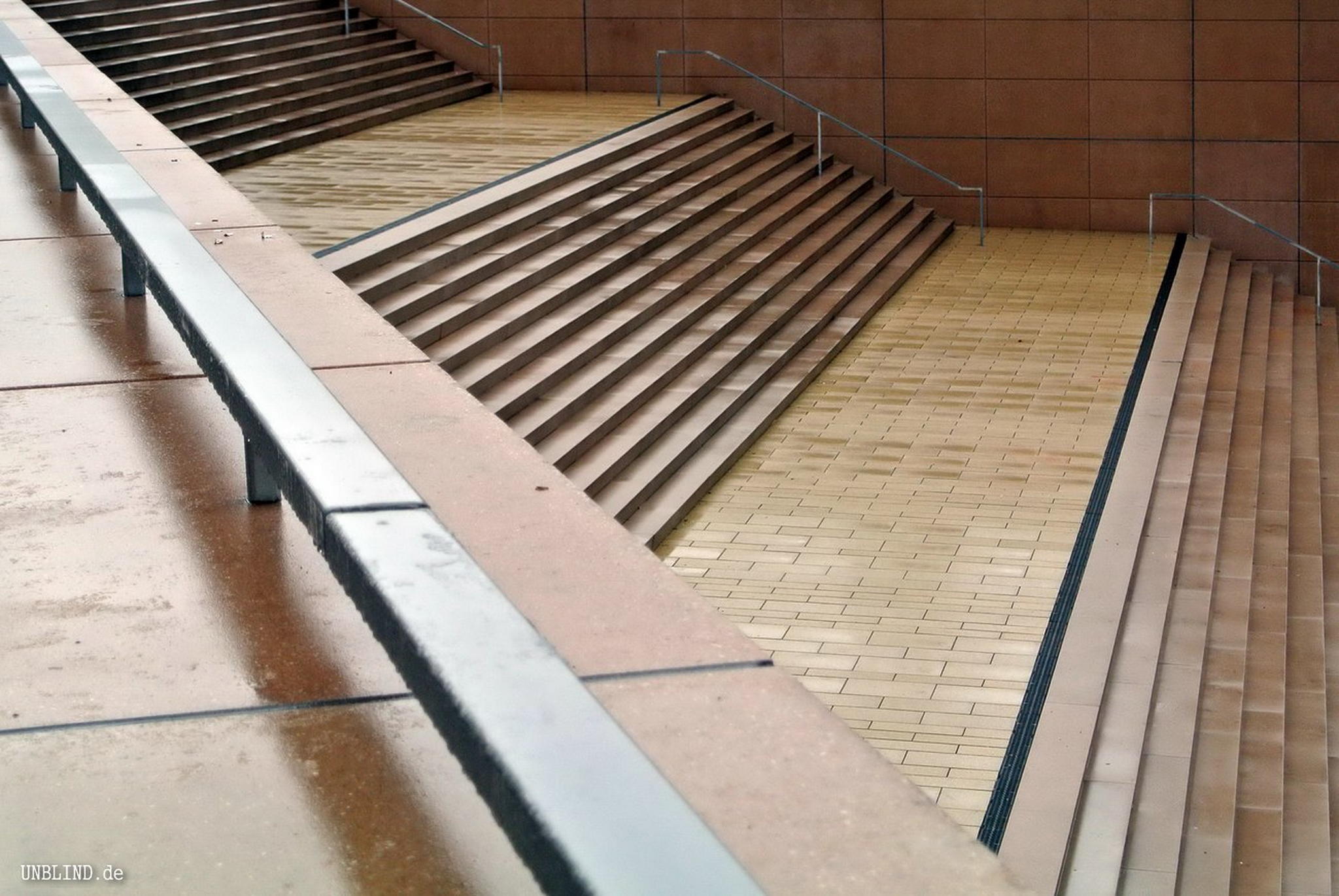 0059 web treppe2 9181860191 o