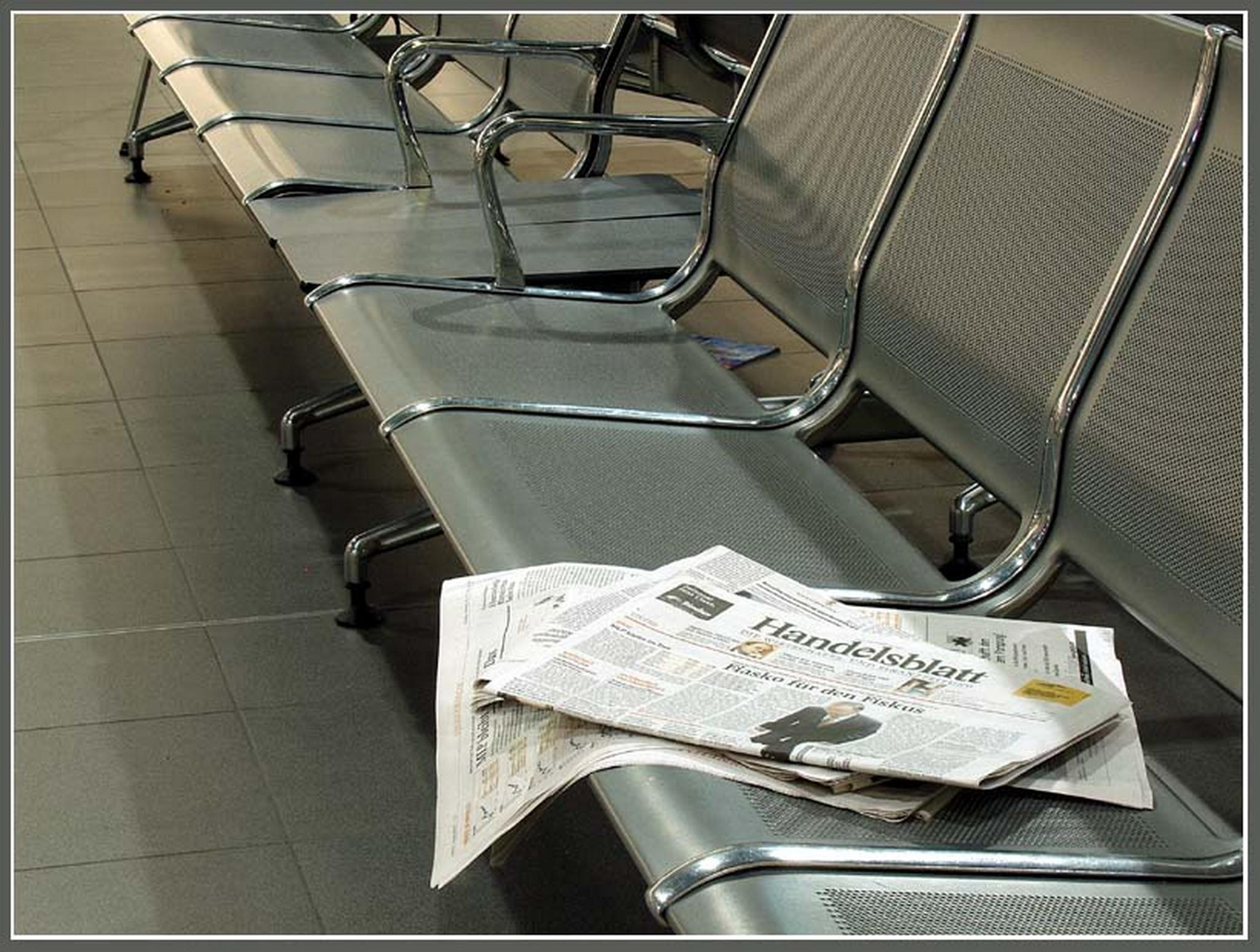 Flughafen sbr 02 6013135441 o